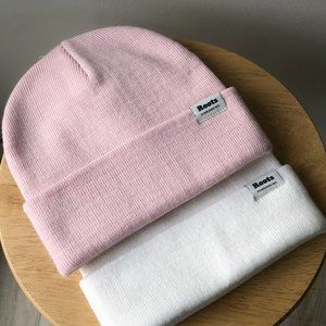 ROOTS - 2 HATS / BEANIES - PINK + WHITE